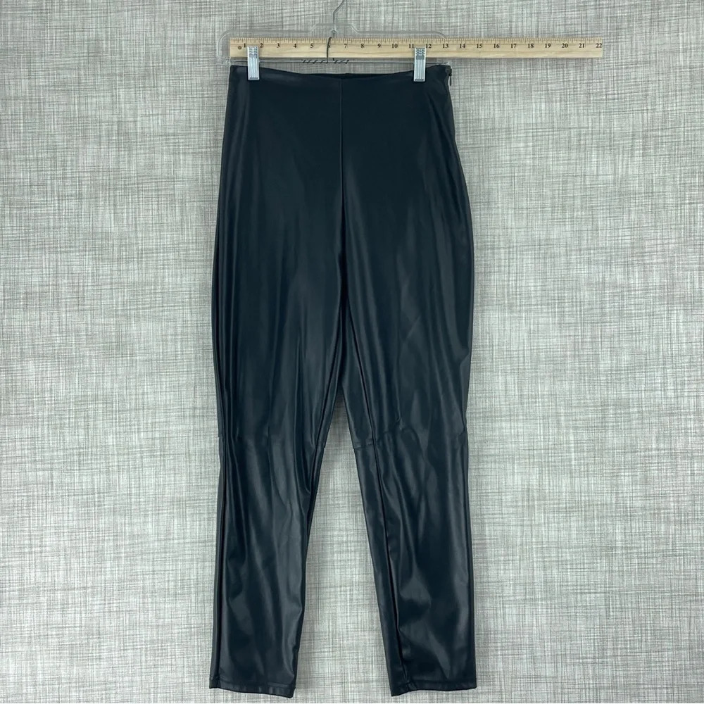 NWT Fabletics Vegan leather pants black M 2452